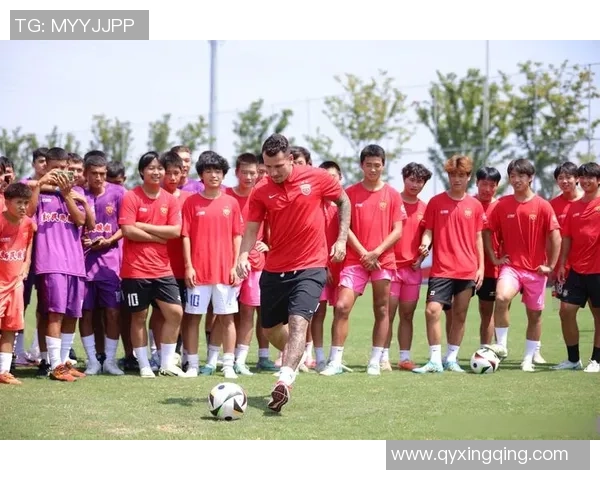 08足球奥运会为何成为众多球星汇聚的舞台及其背后的深层原因解析