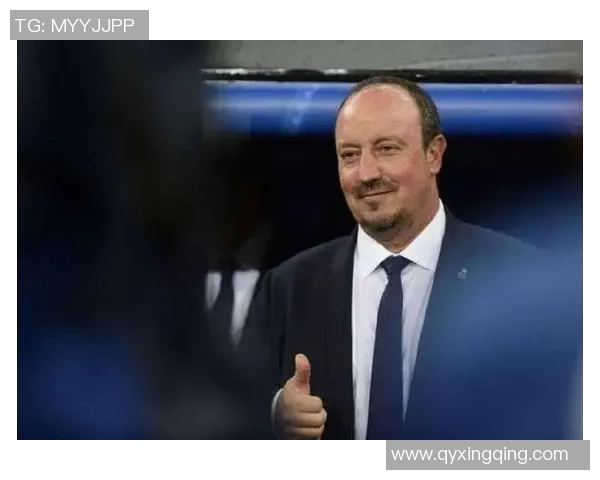 从球场巨星到战术大师足球球星转型教练的成长之路