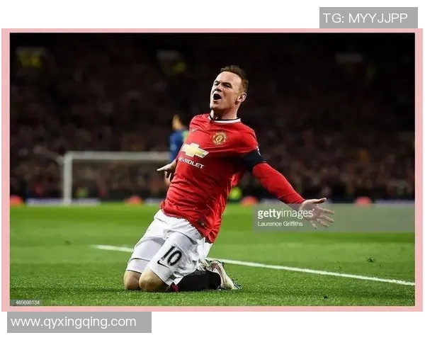 十号红衣足球球星是谁 他在赛场上的传奇表现与影响力分析 十号红衣足球球星是谁 他在赛场上的传奇表现与影响力分析